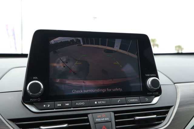 2024 Nissan Altima SV FWD