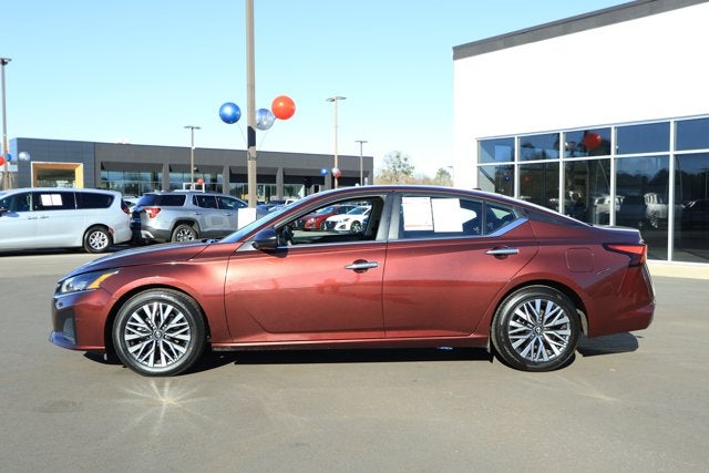 2024 Nissan Altima SV FWD