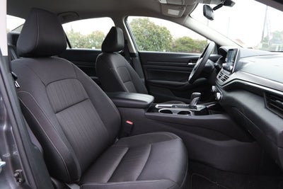 2024 Nissan Altima SV FWD