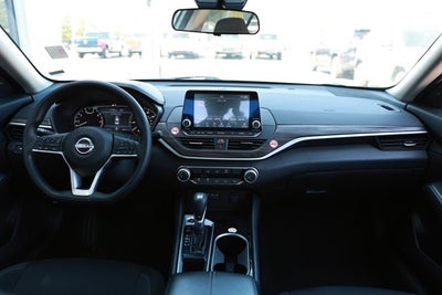 2024 Nissan Altima SV FWD