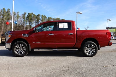 2017 Nissan TITAN SL