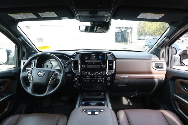 2023 Nissan TITAN Crew Cab Platinum Reserve 4x4