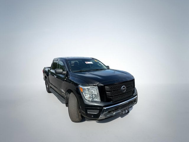 2021 Nissan TITAN Crew Cab SV 4x2