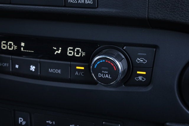 2023 Nissan Frontier Crew Cab PRO-X 4x2