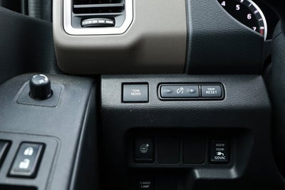 2022 Nissan Frontier Crew Cab SV 4x2