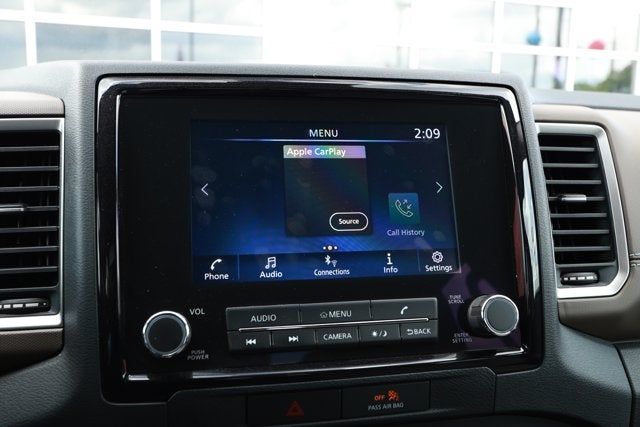 2022 Nissan Frontier Crew Cab SV 4x2