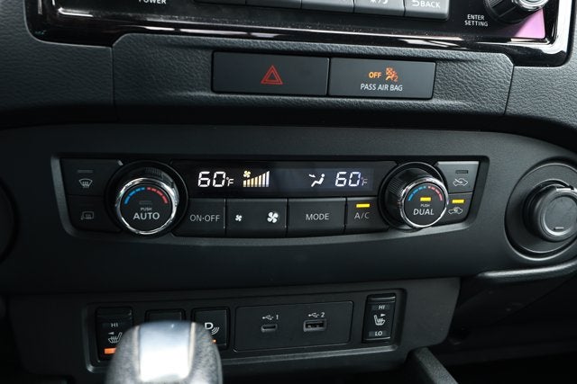2022 Nissan Frontier Crew Cab SV 4x2