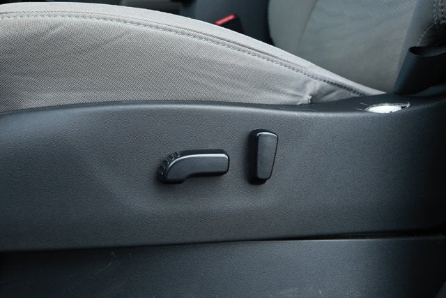 2022 Nissan Frontier Crew Cab SV 4x2