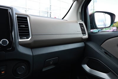 2022 Nissan Frontier Crew Cab SV 4x2