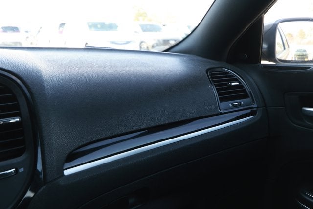 2018 Chrysler 300 300S