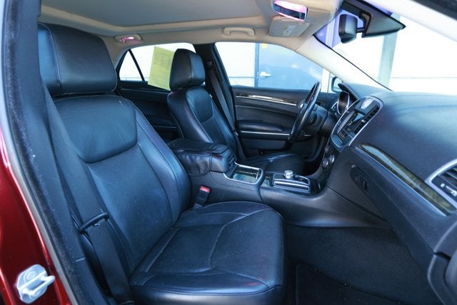 2017 Chrysler 300 300C