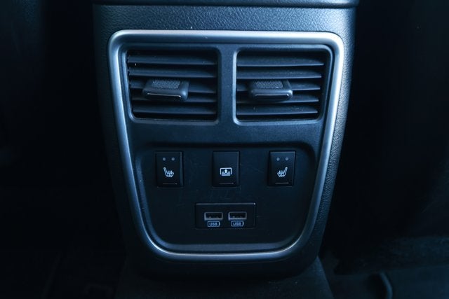 2017 Chrysler 300 300C