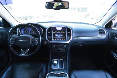 2017 Chrysler 300 300C