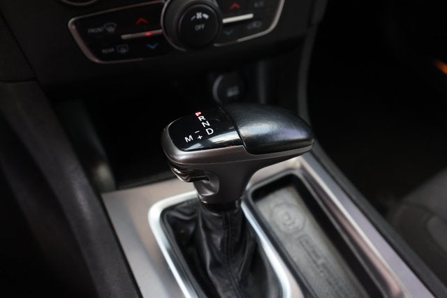 2020 Dodge Charger SXT RWD