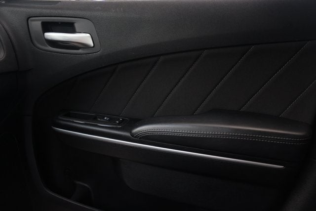 2020 Dodge Charger SXT RWD