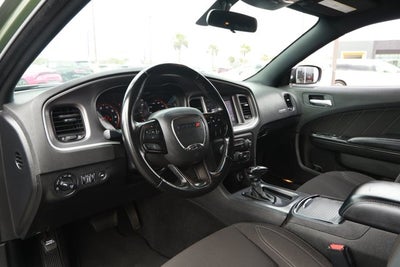 2022 Dodge Charger SXT RWD