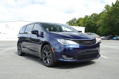 2019 Chrysler Pacifica Touring Plus