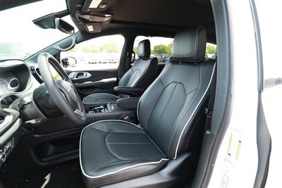 2026 Chrysler Pacifica PACIFICA LIMITED