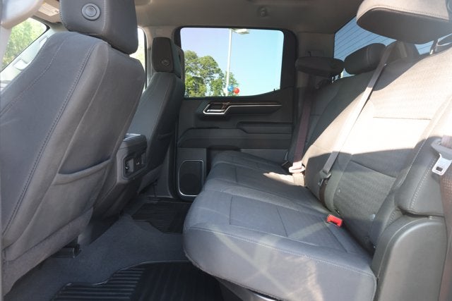 2023 Chevrolet Silverado 1500 4WD Crew Cab Standard Bed LT
