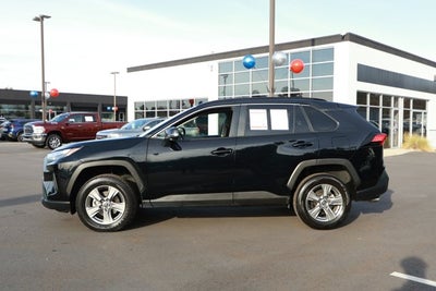 2024 Toyota RAV4 XLE