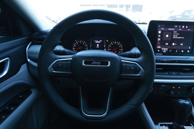 2022 Jeep Compass Latitude FWD