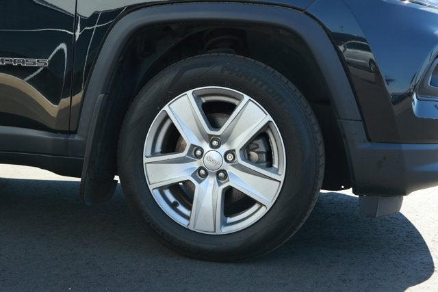 2022 Jeep Compass Latitude FWD