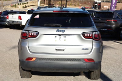 2022 Jeep Compass Latitude FWD