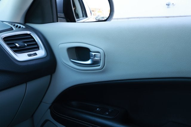 2018 Jeep Compass Latitude FWD