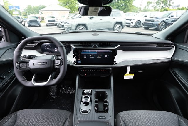 2026 Jeep Cherokee CHEROKEE LAREDO 4X4