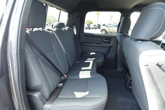 2027 RAM Ram 2500 RAM 2500 TRADESMAN CREW CAB 4X2 6'4' BOX