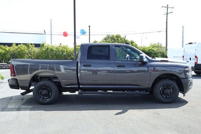 2027 RAM Ram 2500 RAM 2500 TRADESMAN CREW CAB 4X2 6'4' BOX