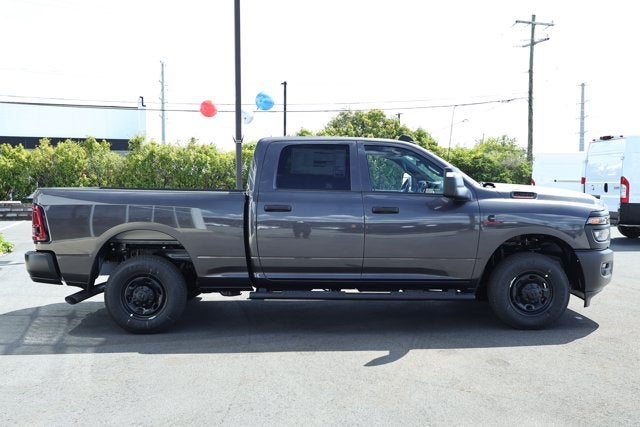 2027 RAM Ram 2500 RAM 2500 TRADESMAN CREW CAB 4X2 6'4' BOX
