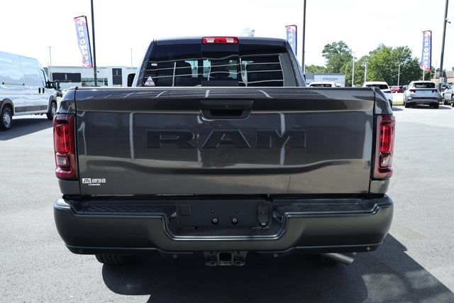 2027 RAM Ram 2500 RAM 2500 TRADESMAN CREW CAB 4X2 6'4' BOX