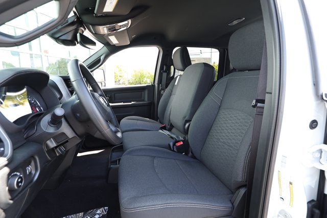 2027 RAM Ram 2500 RAM 2500 BLACK EXPRESS CREW CAB 4X2 6'4' BOX
