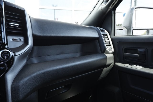 2027 RAM Ram 2500 RAM 2500 BLACK EXPRESS CREW CAB 4X2 6'4' BOX