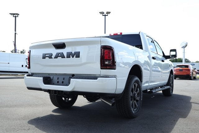 2027 RAM Ram 2500 RAM 2500 BLACK EXPRESS CREW CAB 4X2 6'4' BOX