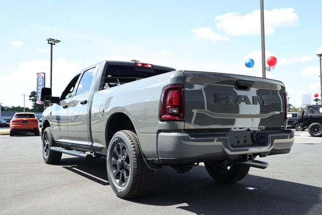 2027 RAM Ram 2500 RAM 2500 BLACK EXPRESS CREW CAB 4X2 6'4' BOX