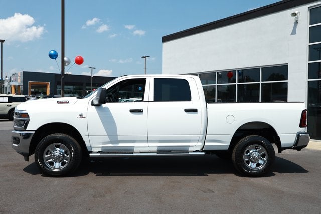 2025 RAM 2500 Tradesman Crew Cab 4x4 6'4' Box