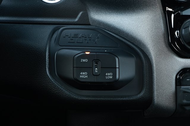 2025 RAM 2500 Tradesman Crew Cab 4x4 6'4' Box