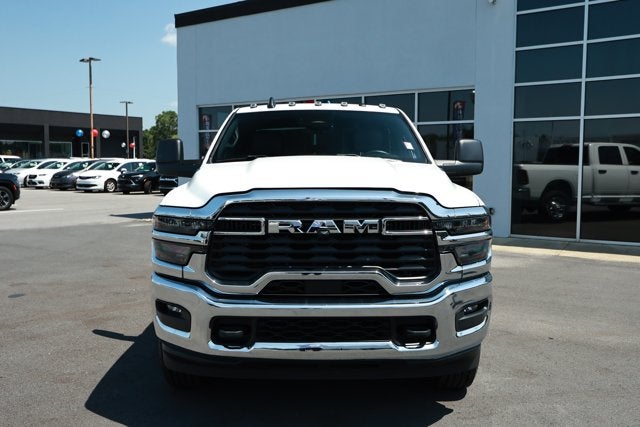 2025 RAM 2500 Tradesman Crew Cab 4x4 6'4' Box