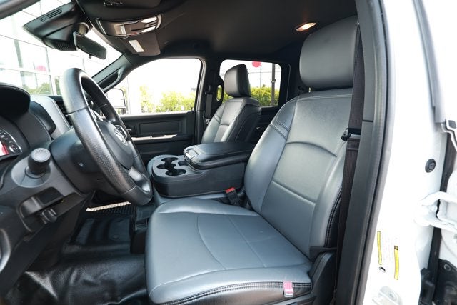 2025 RAM 2500 Tradesman Crew Cab 4x4 6'4' Box
