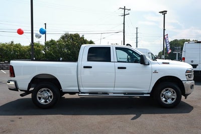 2025 RAM 2500 Tradesman Crew Cab 4x4 6'4' Box