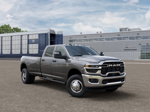 2027 RAM Ram 3500 RAM 3500 TRADESMAN CREW CAB 4X4 8' BOX