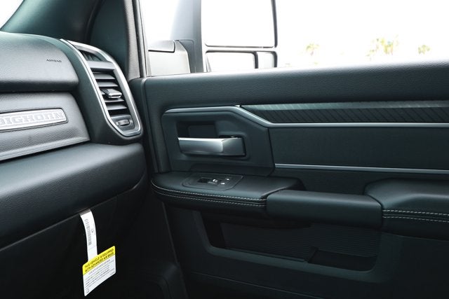 2026 RAM Ram 3500 RAM 3500 BIG HORN CREW CAB 4X4 8' BOX