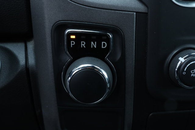 2022 RAM 1500 Classic Tradesman Regular Cab 4x2 6'4' Box