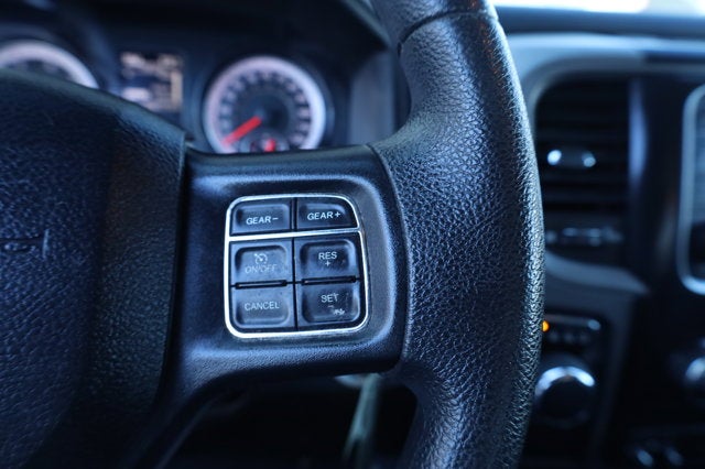 2022 RAM 1500 Classic Tradesman Crew Cab 4x2 5'7' Box