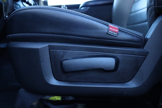 2022 RAM 1500 Classic Tradesman Crew Cab 4x2 5'7' Box