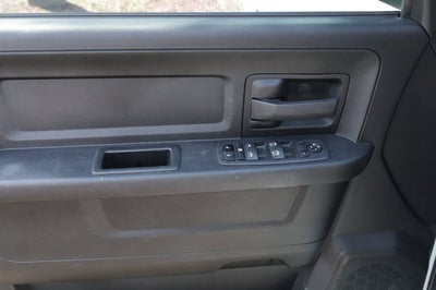 2023 RAM 1500 Classic Tradesman Crew Cab 4x2 5'7' Box