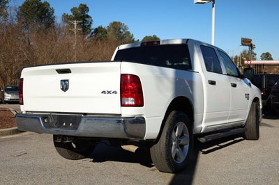 2022 RAM 1500 Classic Tradesman Crew Cab 4x4 5'7' Box