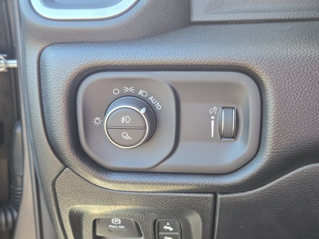 2026 RAM Ram 1500 RAM 1500 BIG HORN CREW CAB 4X2 5'7' BOX